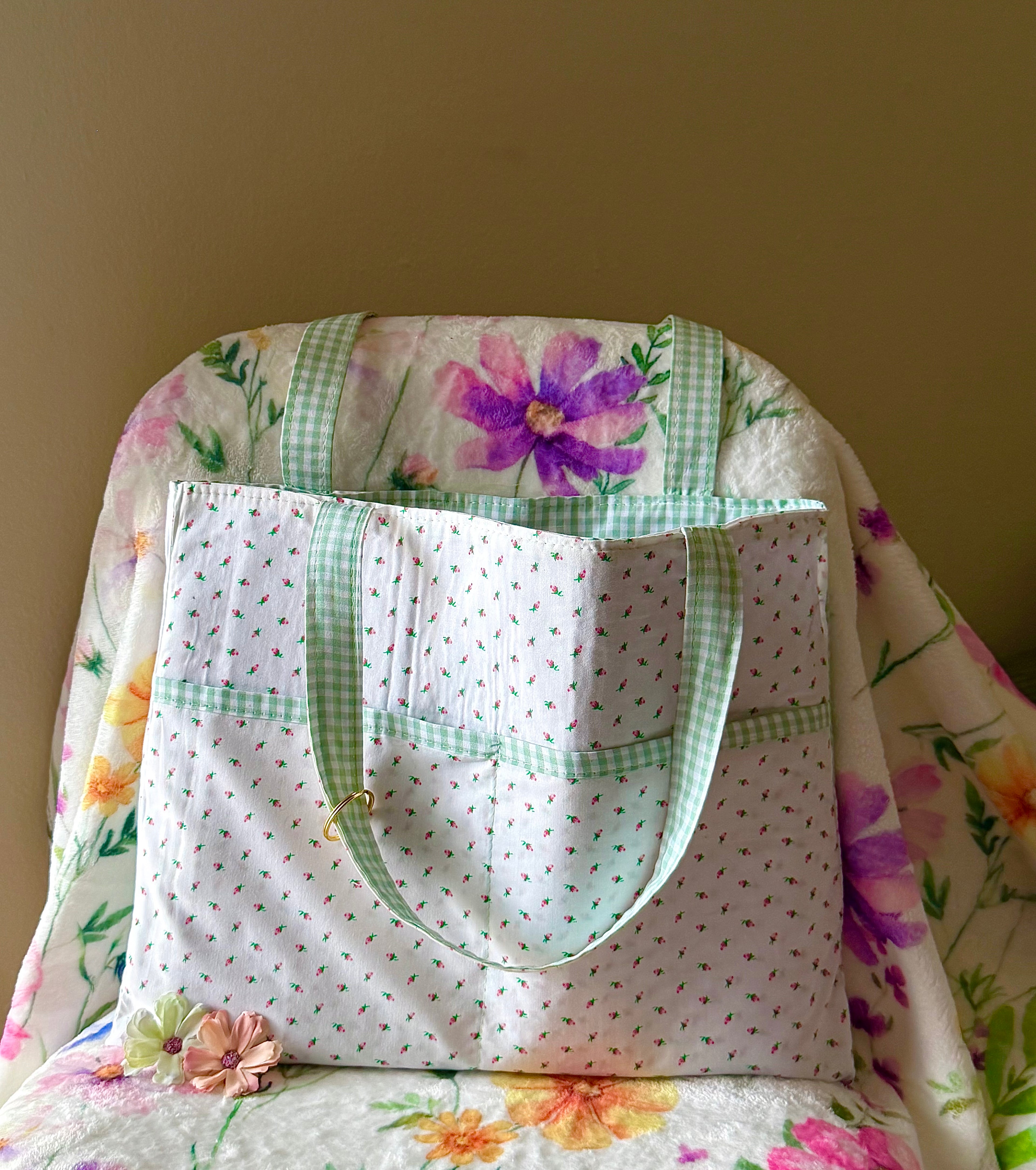 Artist Size Green Gingham Reversible Tote